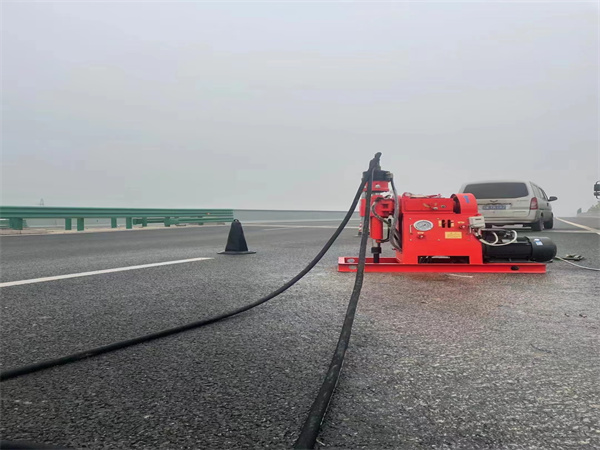 汝阳马路路基路面开裂下沉注浆加固灌浆